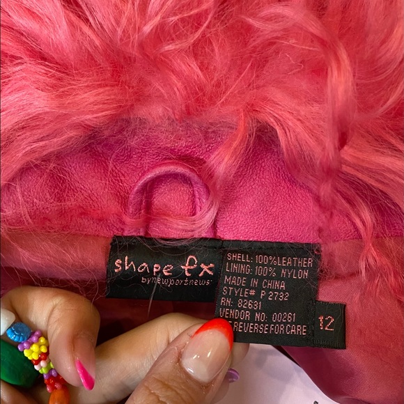 Genuine leather pink mongolian fur trim jacket - Picture 4 of 8